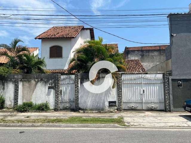 Casa com 2 dormitórios  e sótão à venda por R$ 825.000 - Piratininga - Niterói/RJ