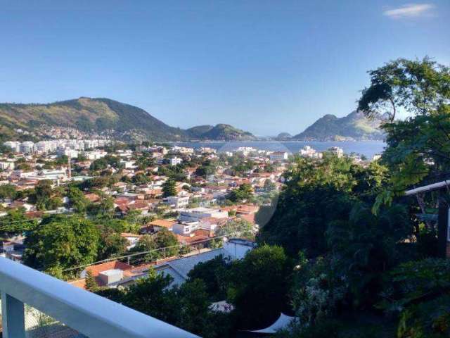 Casa com 3 dormitórios à venda, 500 m² por R$ 1.799.000,00 - São Francisco - Niterói/RJ