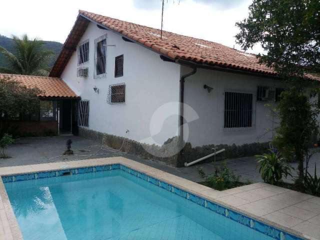 Casa com 4 dormitórios à venda, 292 m² por R$ 950.000,00 - Piratininga - Niterói/RJ