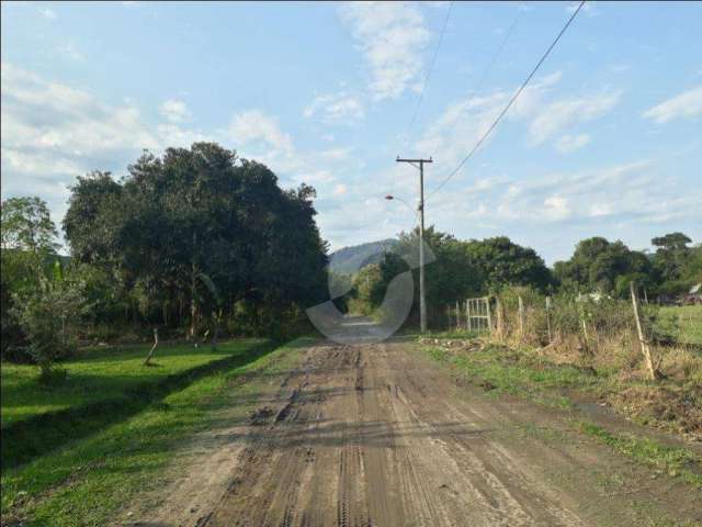 Terreno à venda, 1000 m² por R$ 100.000,00 - Ubatiba - Maricá/RJ