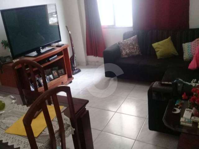 Apartamento no Centro de Niterói  com 2 dormitórios à venda, 63 m² por R$ 250.000 - Centro - Niterói/RJ