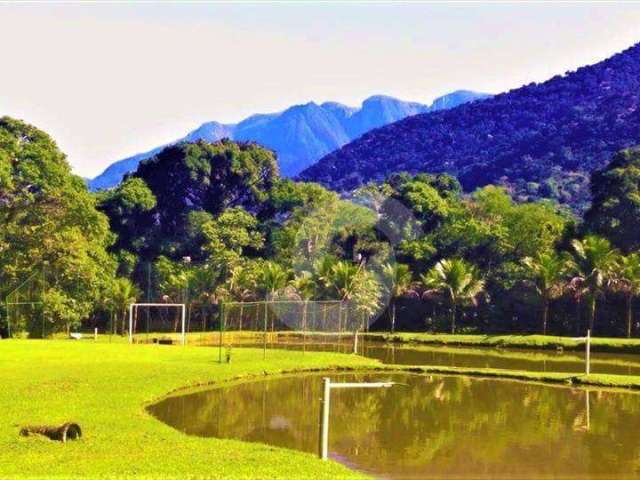 Sítio com 3 dormitórios à venda, 300000 m² por R$ 2.700.000,00 - Caneca Fina - Guapimirim/RJ