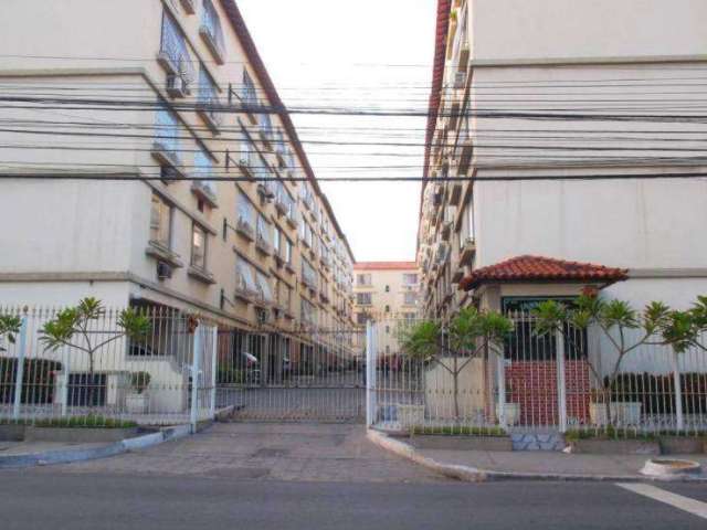 Apartamento com 2 dormitórios à venda, 72 m² por R$ 180.000,00 - Santa Catarina - São Gonçalo/RJ