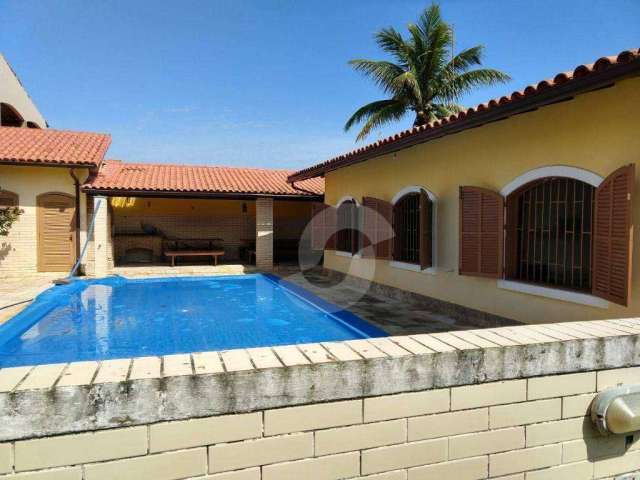 Casa com 3 dormitórios à venda, 250 m² por R$ 550.000,00 - Cordeirinho - Maricá/RJ