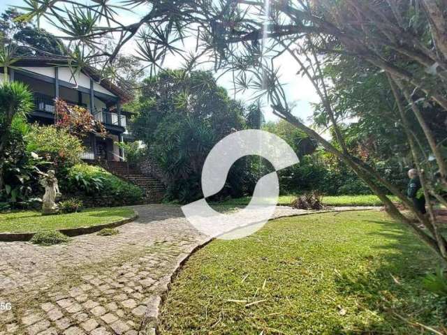 Casa com 4 dormitórios à venda, 400 m² por R$ 974.990,00 - Mata Paca - Niterói/RJ