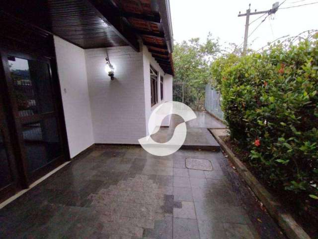 Casa com 5 dormitórios à venda, 300 m² por R$ 795.000,00 - Maria Paula - Niterói/RJ