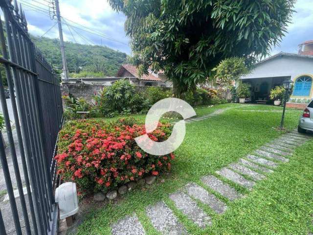 Casa com 3 dormitórios à venda, 120 m² por R$ 690.000,00 - São Francisco - Niterói/RJ