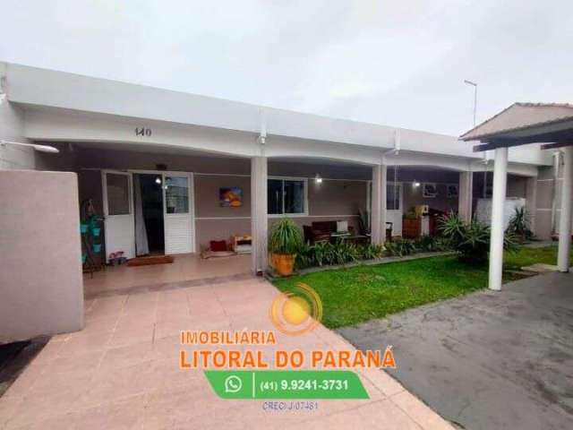 Casa  4 quartos (sendo 1 Suite) - com piscina - próximo ao mar -  Bal. Guarapari.