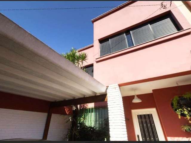 Sobrado com 3 dormitórios à venda, 150 m² por R$ 1.000.000,00 - Moema - São Paulo/SP