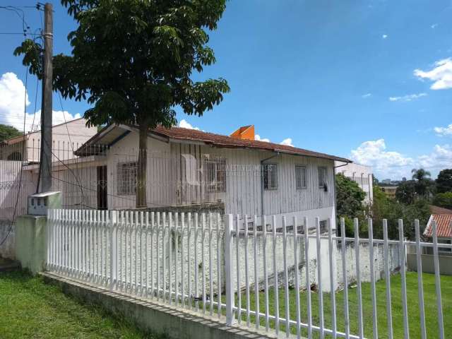 Casa comercial à venda na Rua Guido Scotti, 51, Tingui, Curitiba, 504 m2 por R$ 500.000