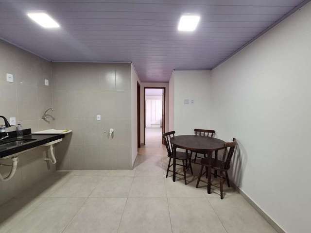 Apartamento para Locação em Cabo Frio, Jardim Flamboyant, 1 dormitório, 1 banheiro