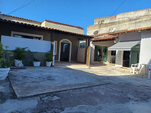 Casa para Locação em Cabo Frio, São Cristóvão, 3 dormitórios, 1 banheiro, 1 vaga