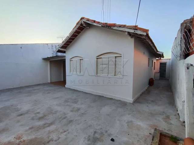 Casa com 4 quartos à venda na Rua Barão de Itapetininga, Núcleo Residencial Presidente Geisel, Bauru, 170 m2 por R$ 250.000