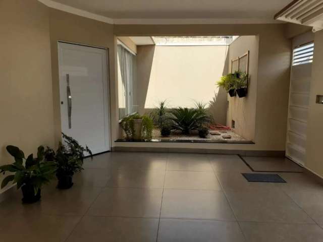 Casa com 3 quartos à venda na Rua México, Jardim Solange, Bauru, 155 m2 por R$ 700.000