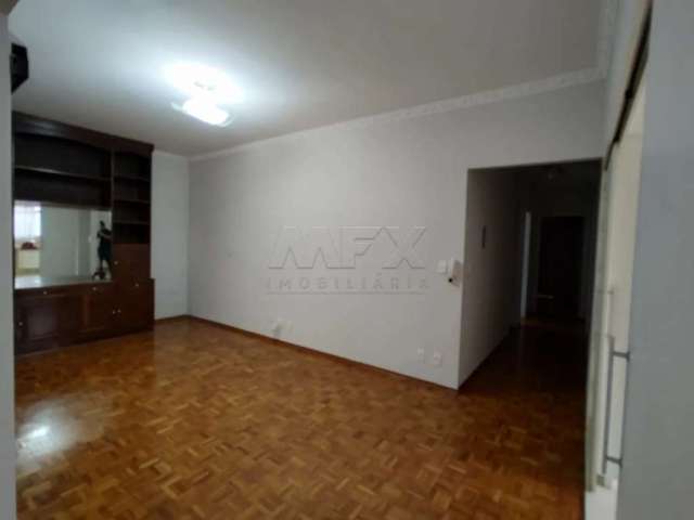 Casa com 4 quartos à venda na Rua Oliciar de Oliveira Guimarães, Jardim América, Bauru, 257 m2 por R$ 750.000