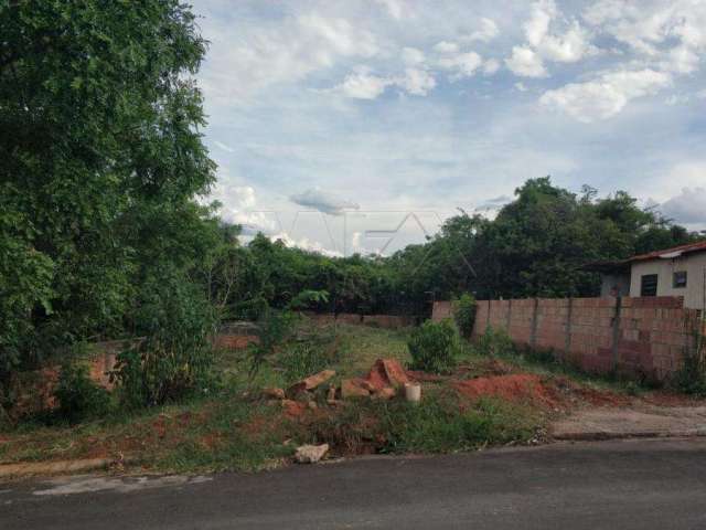 Terreno à venda na Rua Anchieta, Centro, Piratininga, 330 m2 por R$ 110.000