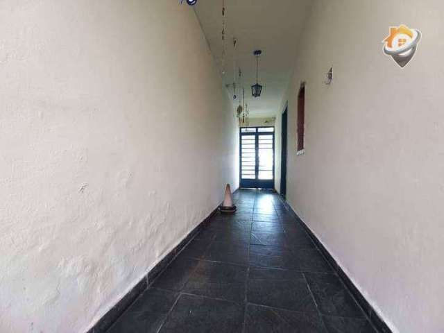 Casa com 3 dormitórios à venda, 520 m² por R$ 925.000,00 - Vila Mangalot - São Paulo/SP