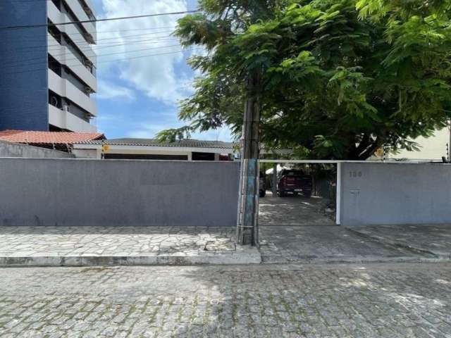 Casa com 3 dormitórios à venda, 183 m² por R$ 1.290.000,00 - Jardim Oceania - João Pessoa/PB