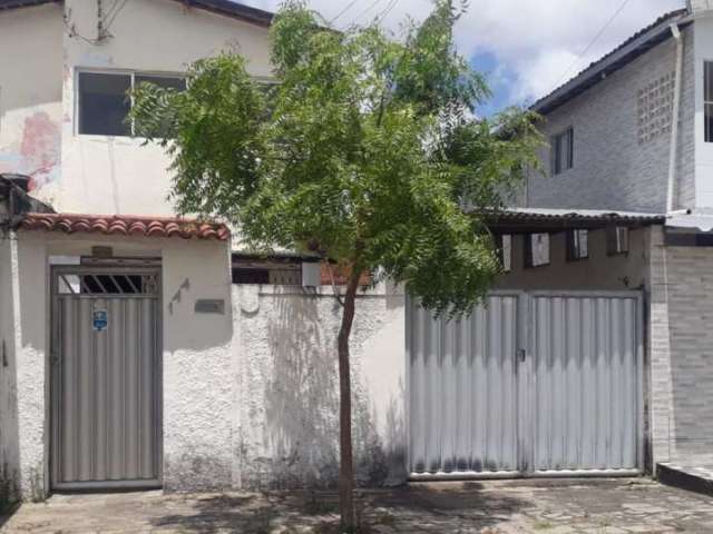 Casa com 2 dormitórios à venda, 120 m² por R$ 105.000 - Ernani Sátiro - João Pessoa/PB