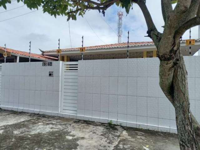 Casa com 3 dormitórios à venda, 180 m² por R$ 670.000,00 - Cristo Redentor - João Pessoa/PB