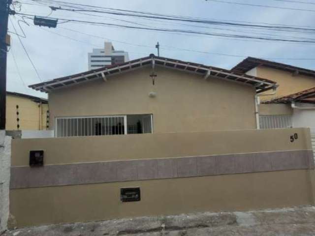 Casa com 2 dormitórios à venda por R$ 250.000,00 - Expedicionários - João Pessoa/PB