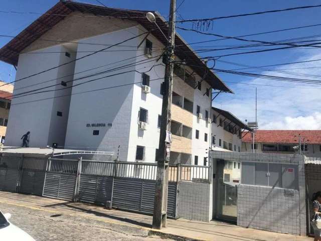 Apartamento com 2 dormitórios à venda, 78 m² por R$ 135.000 - Mangabeira - João Pessoa/PB