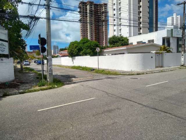 Casa com 3 dormitórios à venda, 117 m² por R$ 900.000,00 - Bairro dos Estados - João Pessoa/PB