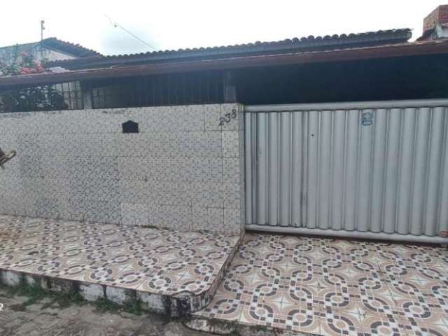 Casa com 3 dormitórios à venda, 150 m² por R$ 450.000,00 - Castelo Branco - João Pessoa/PB