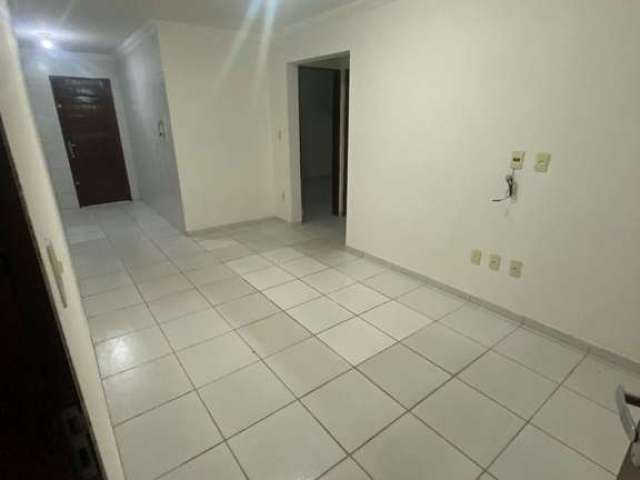 Apartamento com 2 dormitórios à venda, 51 m² por R$ 175.000 - João Paulo II - João Pessoa/PB