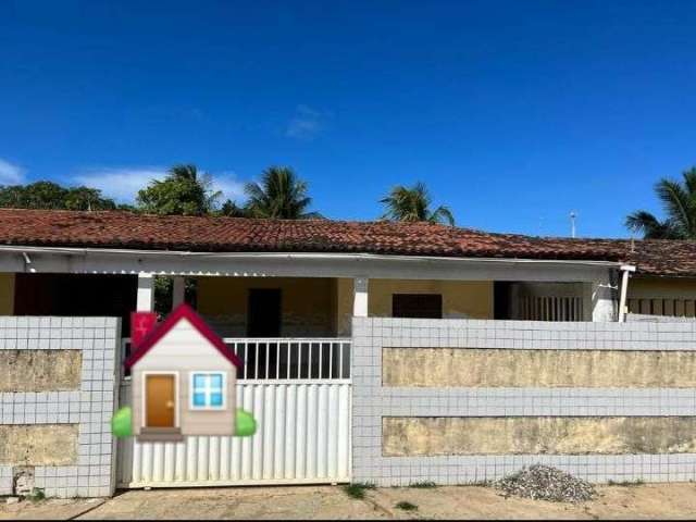 Casa com 3 dormitórios à venda por R$ 170.000,00 - Centro - Lucena/PB