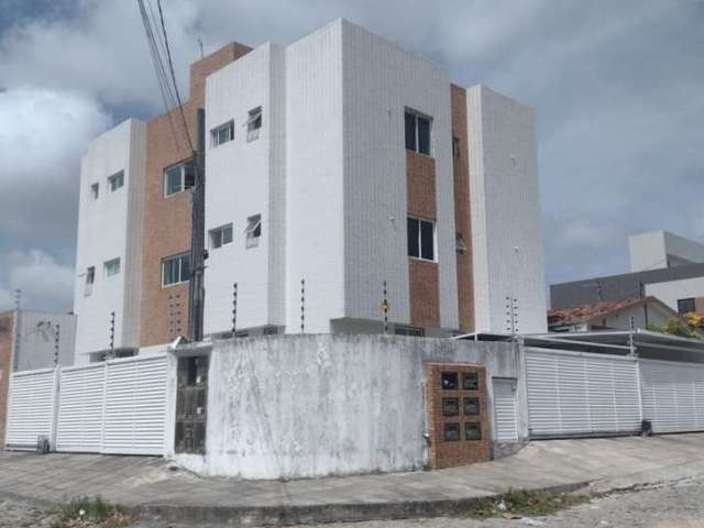 Apartamento com 2 dormitórios à venda, 55 m² por R$ 184.000 - Mangabeira - João Pessoa/PB