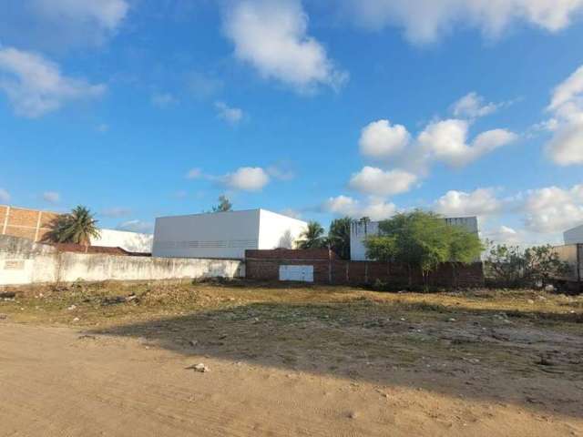 Terreno à venda, 600 m² por R$ 650.000,00 - Renascer - Cabedelo/PB