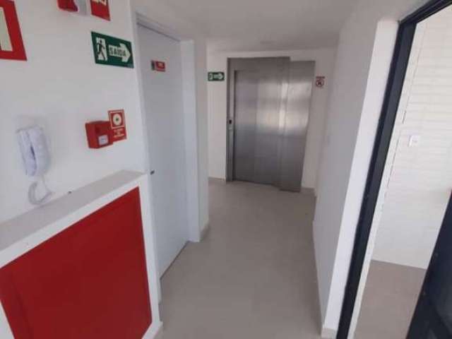 Apartamento com 2 dormitórios à venda, 56 m² por R$ 345.000,00 - Poço - Cabedelo/PB