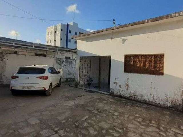 Casa com 3 dormitórios à venda por R$ 130.000,00 - Gramame - João Pessoa/PB