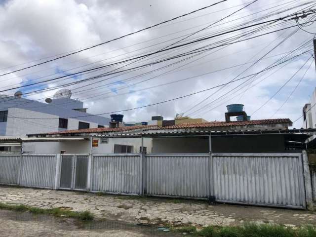 Casa com 2 dormitórios à venda, 56 m² por R$ 150.000,00 - Geisel - João Pessoa/PB