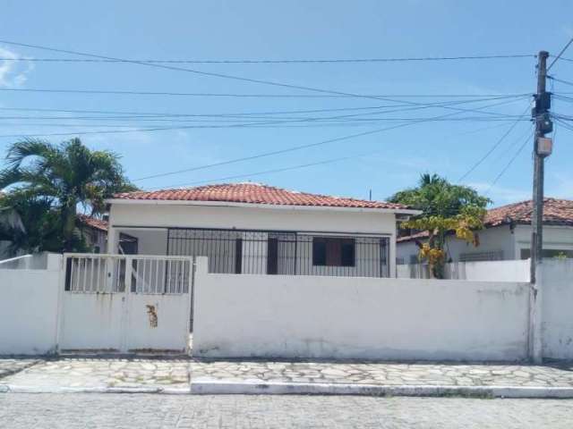 Casa com 3 dormitórios à venda por R$ 300.000,00 - Muçumagro - João Pessoa/PB