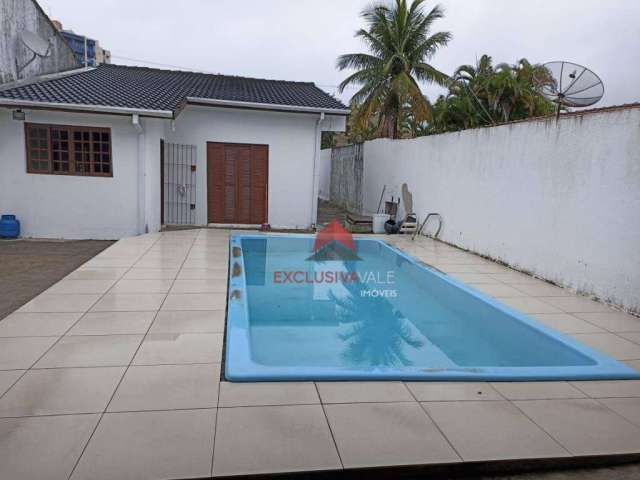 Casa na Praia Martin de Sá a venda.