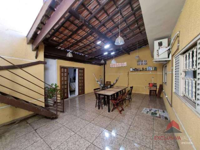 Lindo Sobrado com 03 dormitórios à venda, 220 m² por R$ 955.000 - Jardim Estoril - São José dos Campos/SP