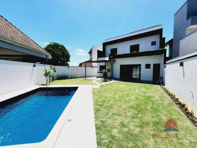 Casa com 3 dormitórios à venda, 215 m² por R$ 1.400.000,00 - Condomínio Parque das Araucárias - Tremembé/SP