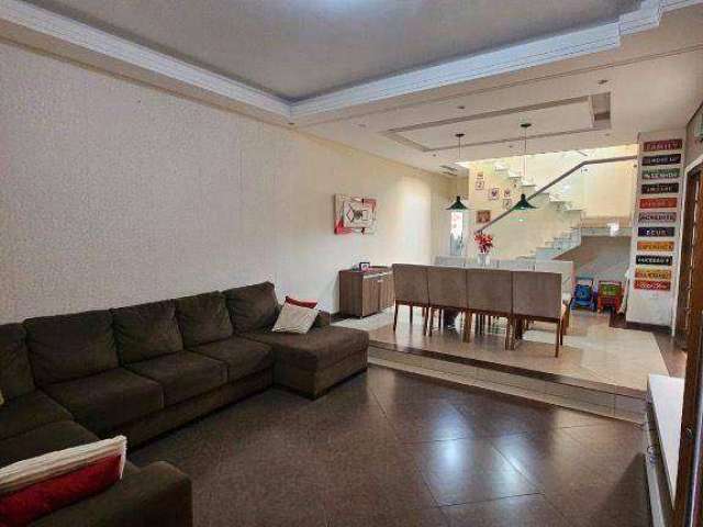 Casa à venda, 192 m² por R$ 750.000,00 - Cidade Morumbi - São José dos Campos/SP