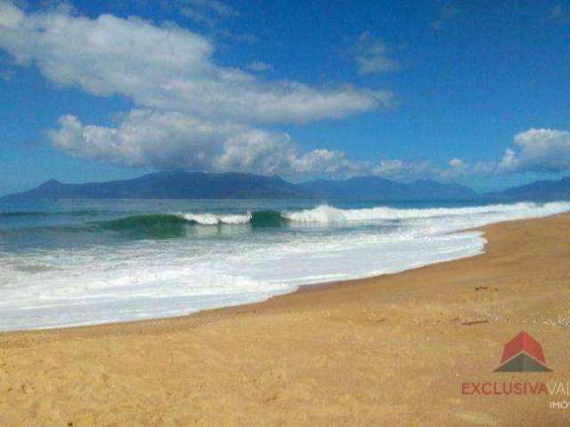 Lindo Sobrado Em Village a Metros Da Praia No Capricórnio