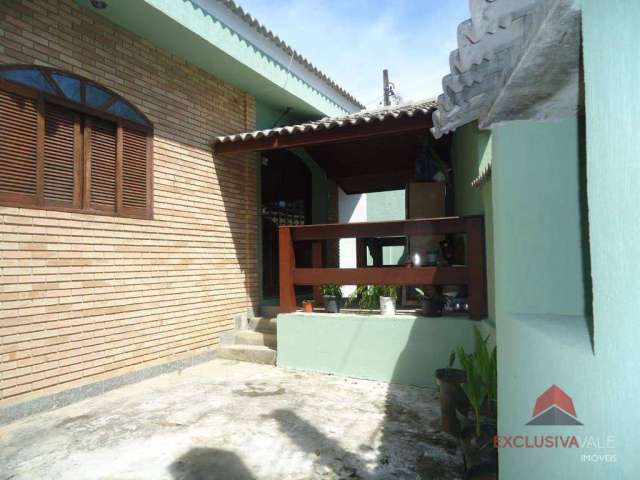 Ótima Casa com 02 dormitórios à venda, 94 m² por R$ 330.000 - Vila Paiva - São José dos Campos/SP