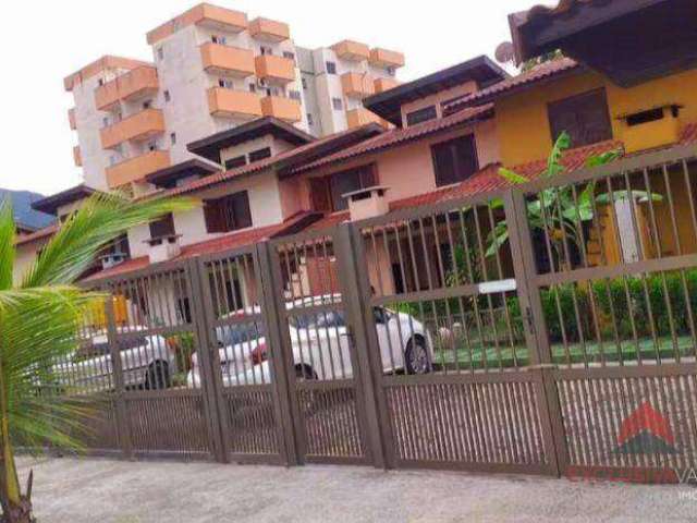 Lindo Sobrado  Em Condomínio  Pertinho da Praia Na Massaguaçu  Com Piscina Churrasqueira