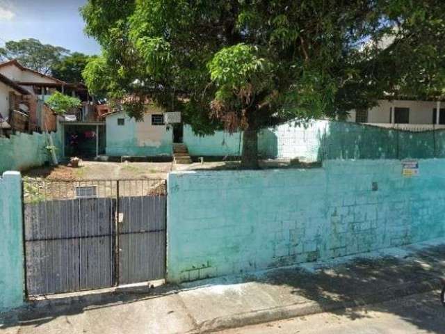 Terreno de 297m², na região central de São José, ideal para moradia ou empresa por R$ 300 mil