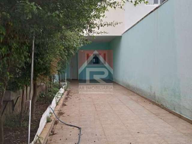 Casa com 3 quartos para alugar na Rua Antuérpia, 351, Utinga, Santo André, 134 m2 por R$ 2.700