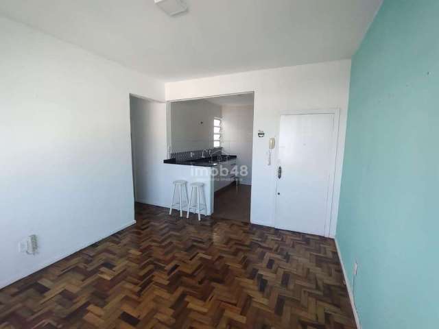 Apartamento em Coqueiros, Florianópolis: 3 Dormitórios à Venda