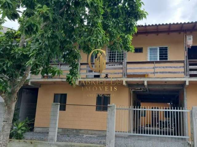 Casa à venda no bairro São Judas Tadeu - Balneário Camboriú/SC