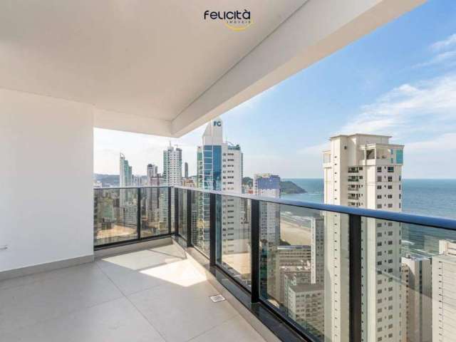 Apartamento à venda na 2ª Quadra de Balneário Camboriú com 4 suítes