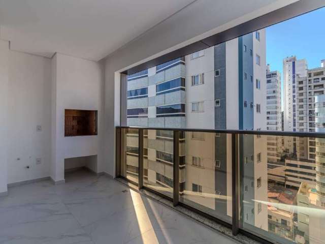 Apartamento com 04 suítes à venda na Barra Norte em Balneário Camboriú.