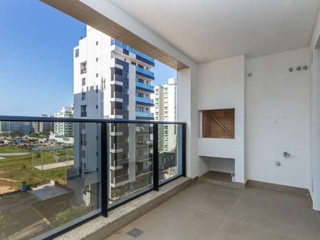 Apartamento com 03 suítes à venda na Praia Brava.